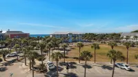 Modern + New Construction & Gulf Views; 3 Pools & Steps to Beach - Havudsigt
