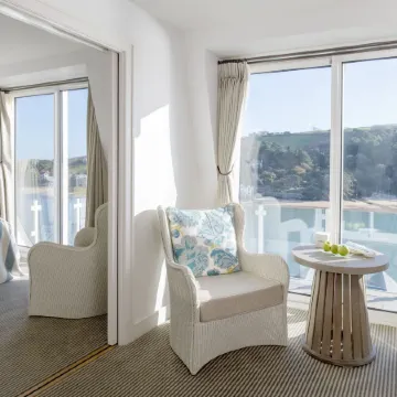 Mr & MRS Smith Salcombe Harbour Hotel