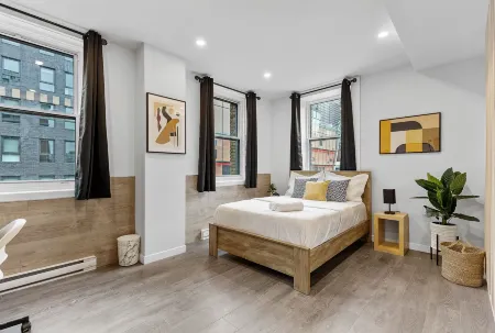 Le Sand & Stone Hotel Отели рядом с достопримечательностью «Университет Макгилла»