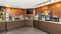 Days Inn by Wyndham Fort Smith - breakfast