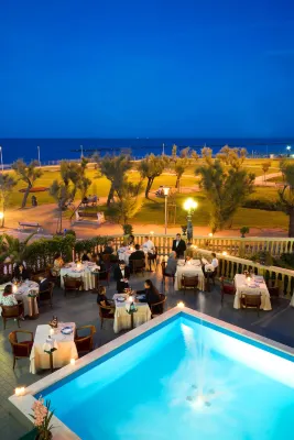Hotel Vittoria Отели в г. Пезаро