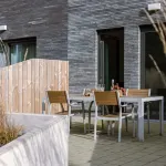 سبيشوس هاوس كلوس تو ذا بيتش