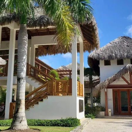 2 Bedroom Swim-up Cana Rock