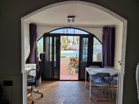 2 Bed Apartment That Steps Out on to the Pool