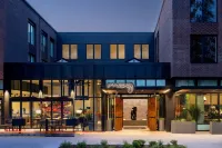 Moxy Boulder Hotels near University of Colorado Boulder