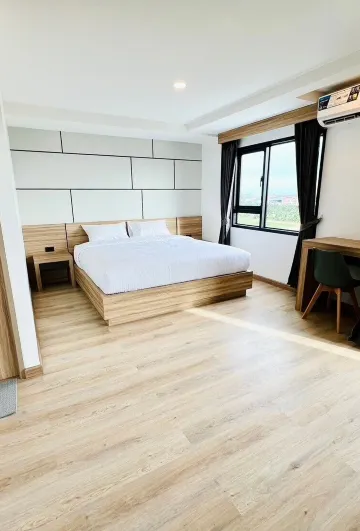 ห้องดีลักซ์เตียงเดี่ยวพร้อมวิวเมือง