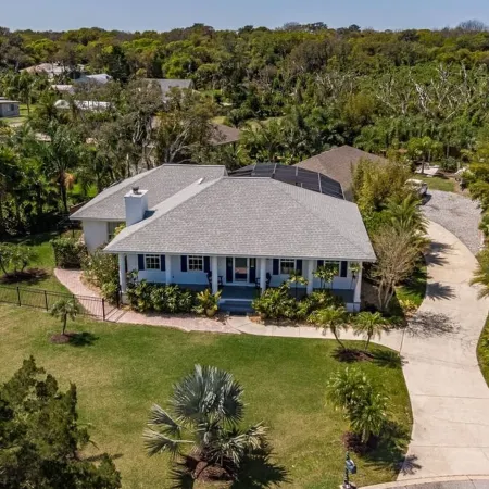Beach Cottage 3 Bed 2 Bath Heated Pool Free Golf Cart Bring Your Boat RV Private 1AC lot