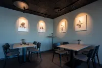 Hotel Hvide Falk Hotels in Ilulissat