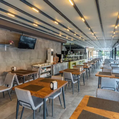 Lara Beach Homes Отели рядом с достопримечательностью «Antalya Expo Center»