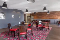 Radisson Hotel Detroit Metro Airport - breakfast