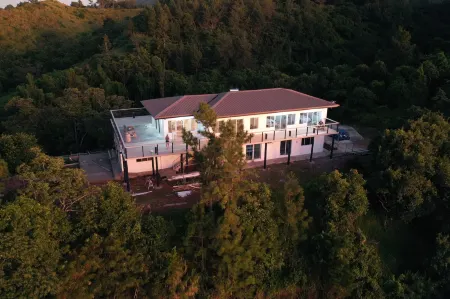 Belle Balise Отели в г. Уорик