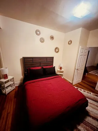 Charming 1-bedroom apartment with AC, WiFi in welcoming Albany