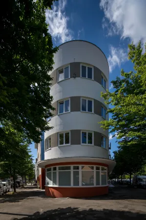 Lagrange Apart'Hotel Mulhouse Отели рядом со станцией Железнодорожная станция Mulhouse