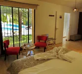 La Masía Hotel Boutique Hotels near Ferri Park
