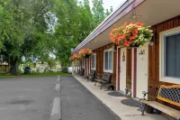 Dew Duck Inn Hotels in Sanders County