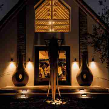 African Flair Boutique Safari Lodge Hotel Exterior