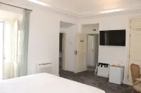 Solar Dos Frades Hotels in Odivelas