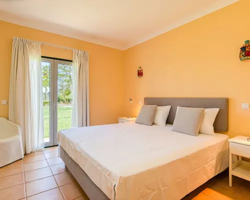 61B Gramacho Apartment IN THE Heart OF Gramacho Hotels in Estombar