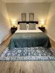 Large 4-bedroom house in Murfreesboro with Game Room & Pet Friendly - Sleeps 12 Hotels near Technology Engagement Center