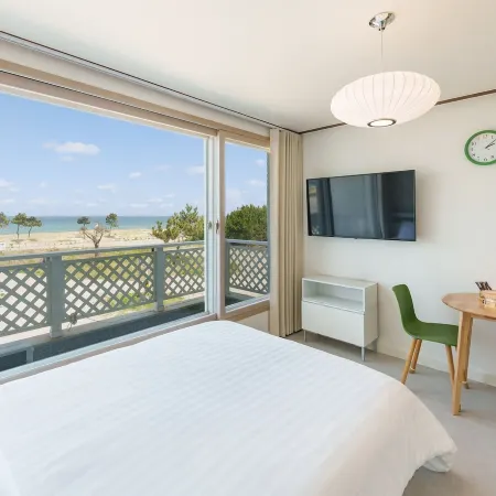 Yangyang Sunrise Sea Pension