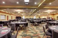 Cobblestone Hotel & Suites - Broken Bow