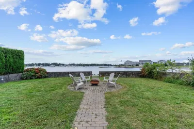 Welcome to the NEW Bristol RI Summer House, where comfort meets elegance. Hotels near Roger Williams University