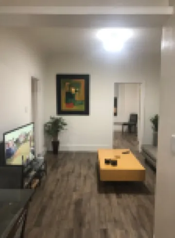 Relaxed and Spacious 2 BR Apartment with a Patio