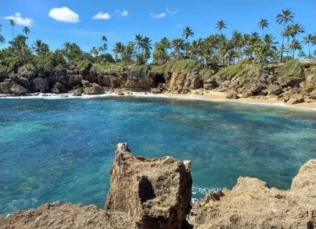 Cozy 2-bedroom beach apartment in wonderful Cerro Gordo with AC, WiFi