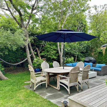 Charming new renovated 3 bed/ 1 Bath condo sleeps 6+Walk & Bike to everything