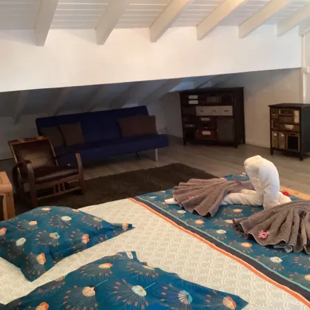 Cosy Frangipani duplex with sea and Saint Barthelemy views Отели в г. Санди Грун