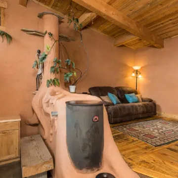 Beautiful Off-Grid Living @ Granny Flats