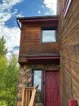 Remodeled Mountain Duplex Sleeps 6
