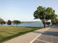 Whole House in Schroon Lake: 35 Min to Gore Mnt! Hotels in Schroon