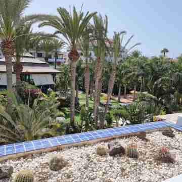 Studio Parque Santiago 3 directly on the beach + sea, terrace, heated pool, wifi Others