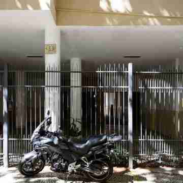 Superb location. Ipanema 250m from the sand Others