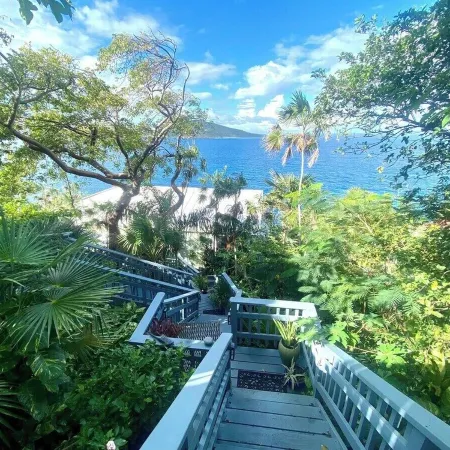 Oceanfront Villa-Private Pool-Panoramic Views -Sleeps 12