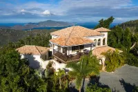 Alta Vista - Mint Condition, Private Pool, 50 Mile Views and a Backup Generator!