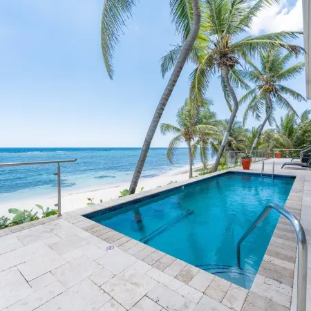 Lovely Ocean Front Sea Palm Villa #2