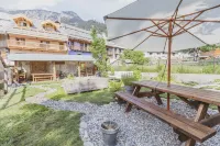 Apt Ella - a new 2 bed duplex in Les Alberts (Montgenevre) Hôtels à proximité de : Golf International de Montgenèvre