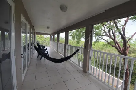 Quiet, private nature retreat with pool and ocean views.