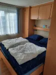 Chalet in Renesse - Holiday park Julianahoeve - *Sea*Pool*Sauna* 800m to the beach  호텔