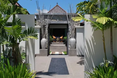 รูปภาพของFabulous Villa, private pool & garden, excellent service, Surin & Bangtao Beach