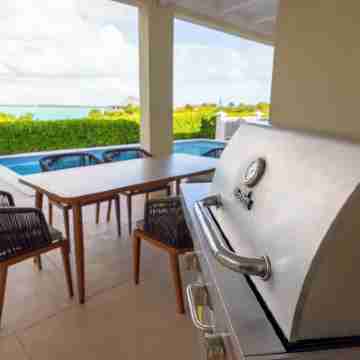 Turquoise Water Views On Both Sides Of  Spectacular Private Property. Others