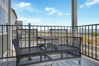 Modern Elegance With Sunning Views