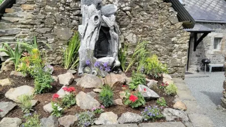 Maroux Vian Luxury Country Cottages