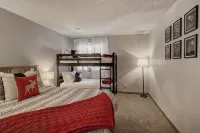 303D Dillon Bay 2Br Awesome Views 2 Bedroom Condo by RedAwning