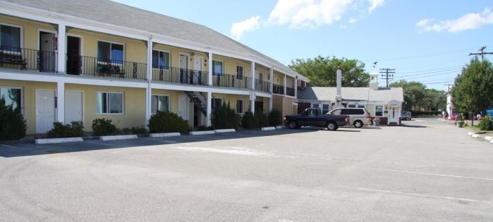 Cape Cod Inn Hoteles en Hyannis