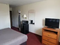 Americas Stay Inn-Leavenworth Hotels in Lansing