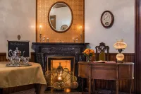 Sutherland House Victorian Bed and Breakfast Hotels in Canandaigua