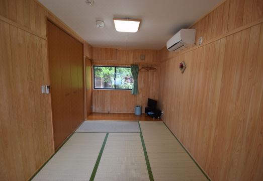 민슈쿠 니시도마리 내부 다다미 방